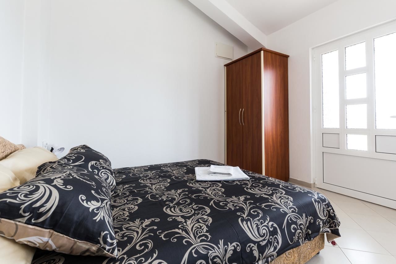 Апартаменты Corovic Apartments Сутоморе-19