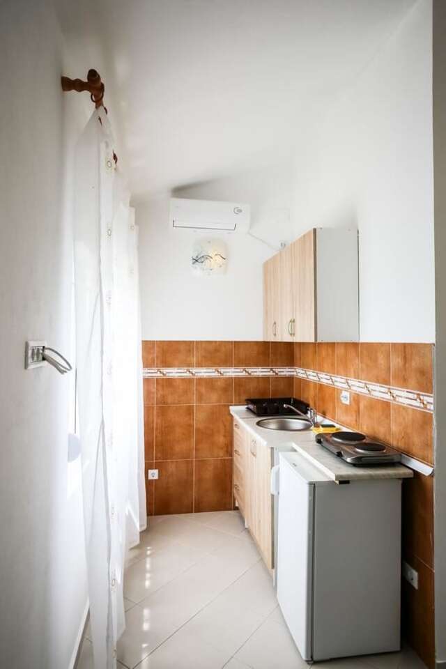 Апартаменты Corovic Apartments Сутоморе-13